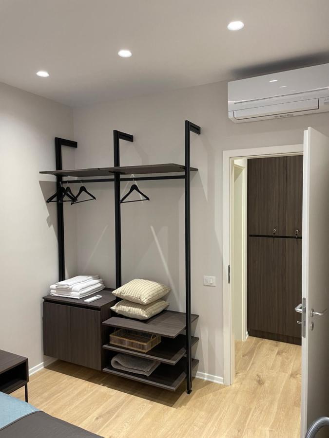 New Brilant Apartment ティラナ エクステリア 写真